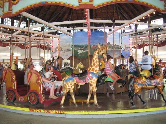 1905 carousel - Picture of Conneaut Lake Park - Tripadvisor