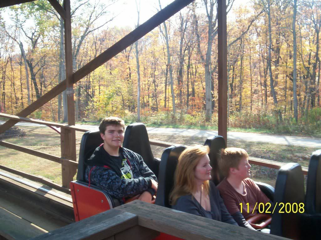 11-2-08kingsisland057.jpg