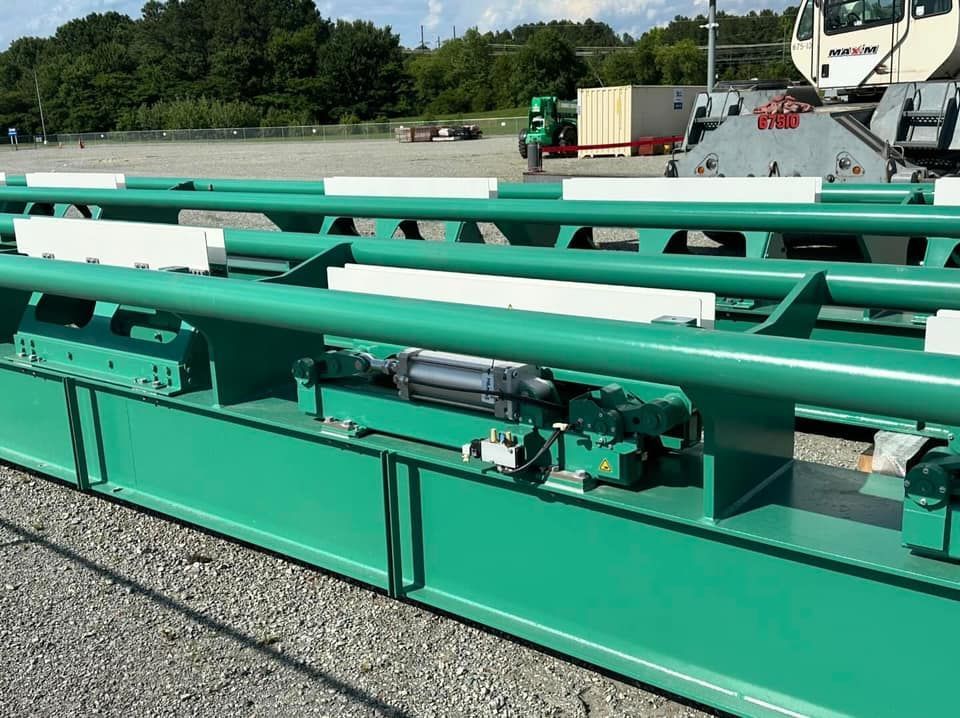 No photo description available.