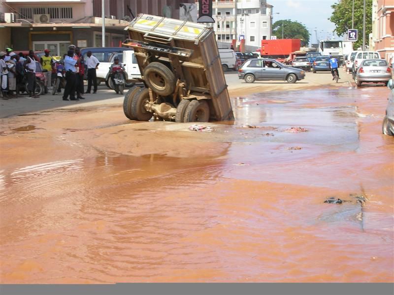 truck-pothole3.jpg