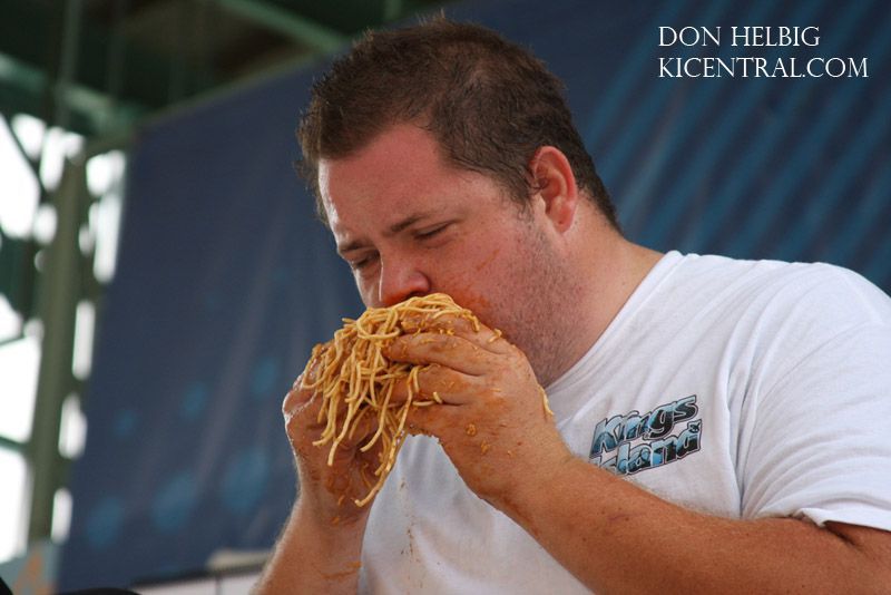 Skyline_Chili_Eating_Championship_001.jp