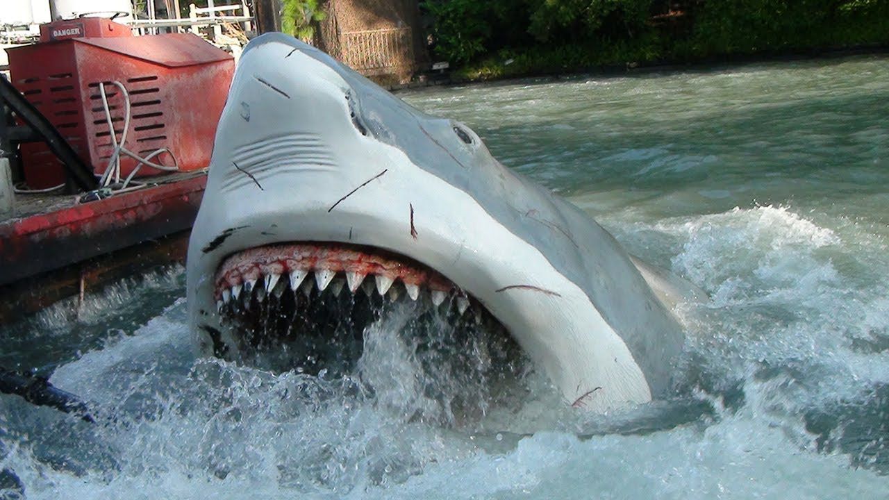 jaws-ride.jpg