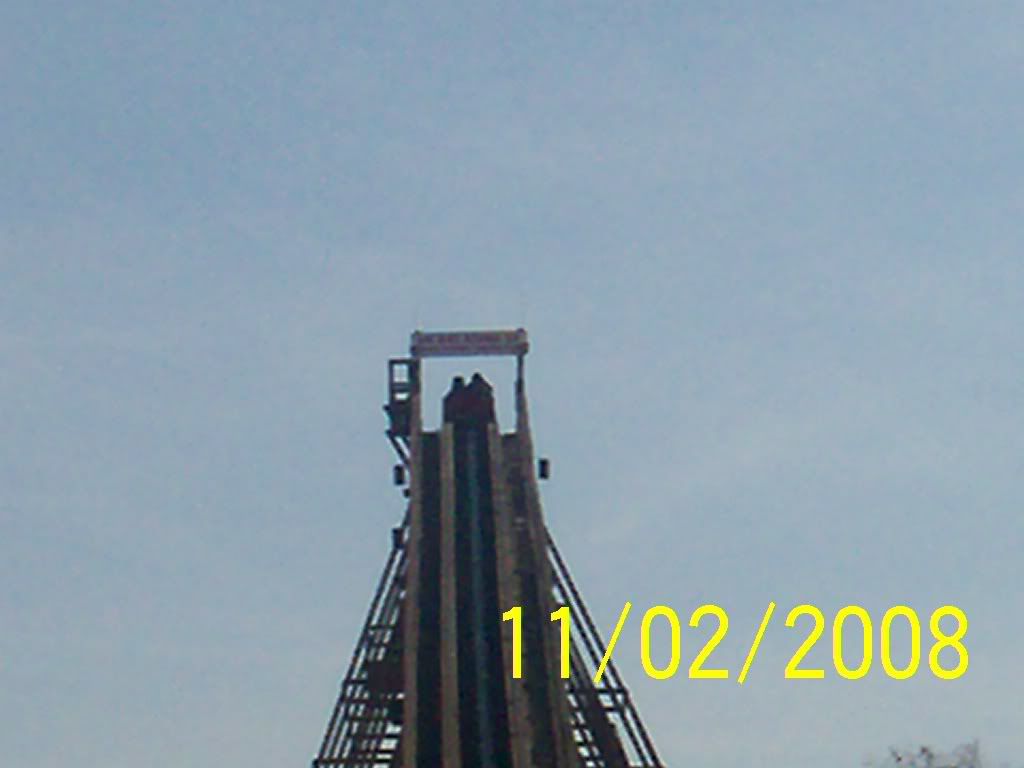 11-2-08kingsisland056.jpg