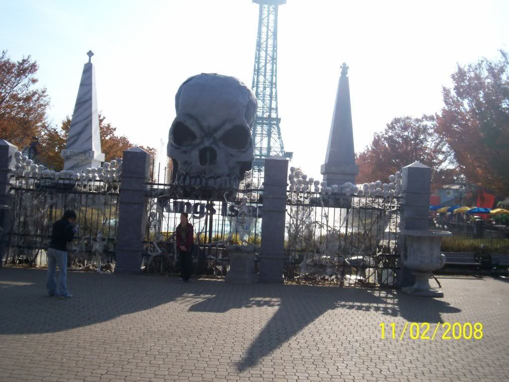 11-2-08kingsisland010.jpg