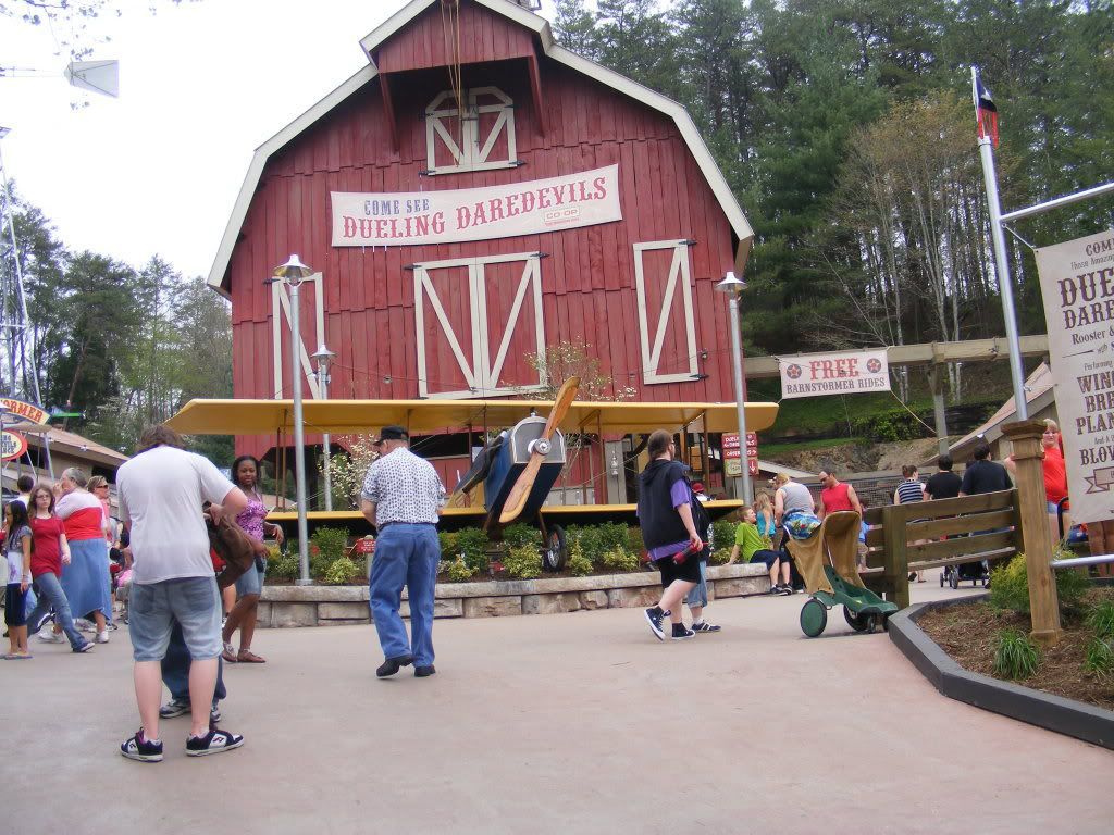 dollywood201124.jpg