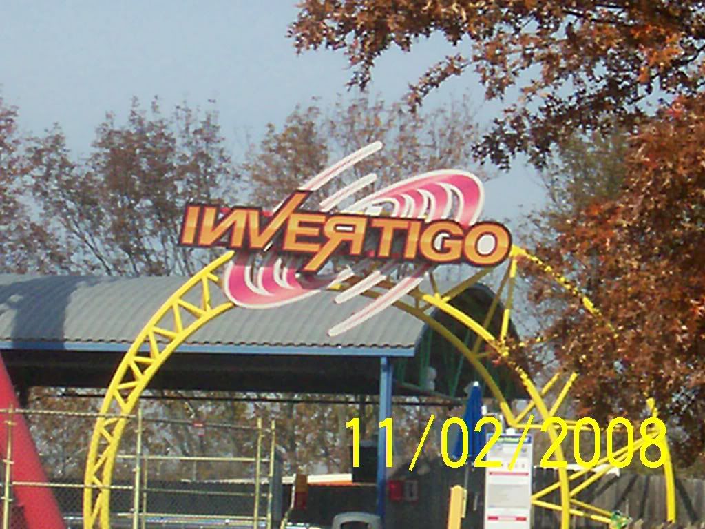 11-2-08kingsisland016.jpg