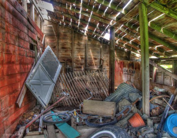 %C2%A9Andrea_Kelley_Barn_Red.jpg