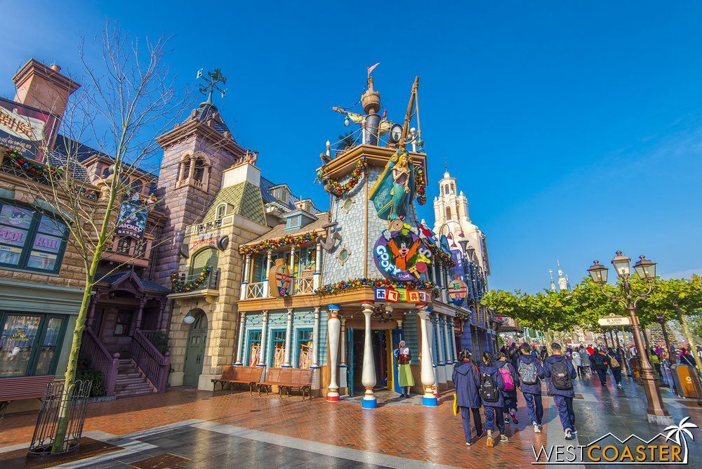 ShanghaiDisney-17_1213-C-Shopping-0002.j
