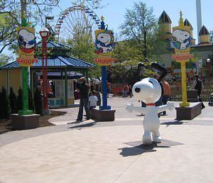 PlanetSnoopy2.jpg