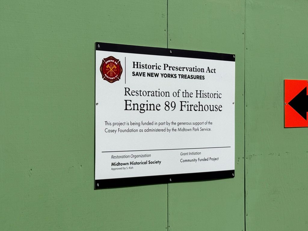 Hollywood Rip Ride Rockit Construction Walls Reference ...