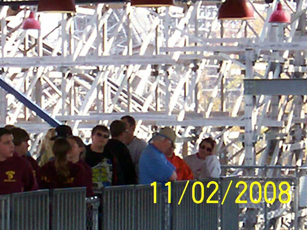 11-2-08kingsisland012.jpg