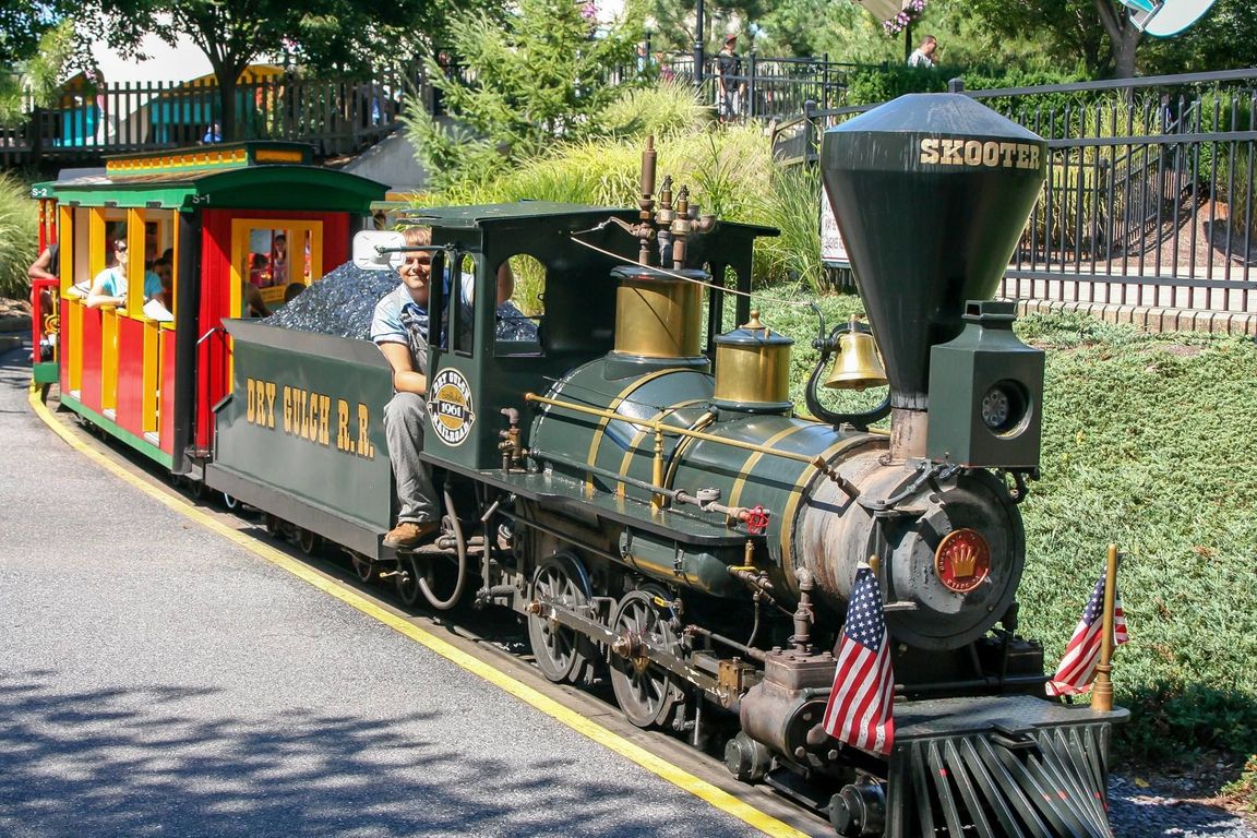 Pin by Angel Beard on Hershey Park HAPPY!! | Theme park, Trip ...